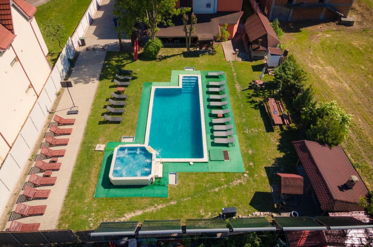 Pensiunea Casa Porojan ไบเออลูนูไม ภายนอก รูปภาพ